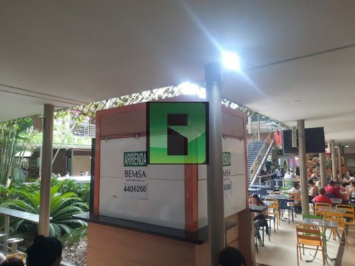 Local en arriendo Antioquia Medellín La Candelaria 4 m2 Habitaciones 0 Baños 0 Garajes 0 Precio $1400000