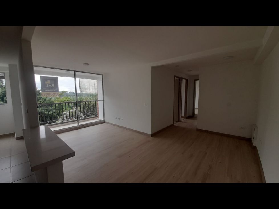 Apartamento en arriendo Antioquia Rionegro Urbanizacion San Joaquin 75 m2 Habitaciones 3 Baños 2 Garajes 1 Precio $2400000