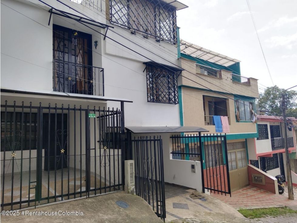 Casa en venta Cundinamarca Fusagasugá Ub Villa Sutagaos 1702 m2 Habitaciones 4 Baños 3 Garajes 0 Precio $395000000