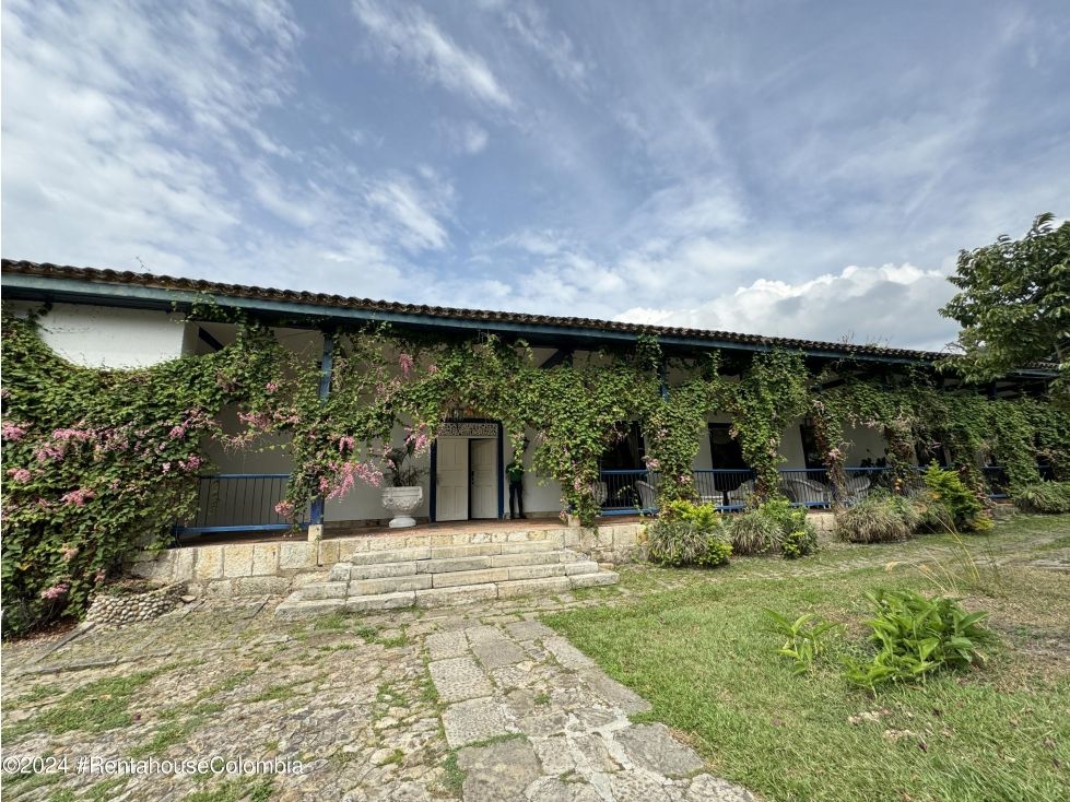 Lote en venta Cundinamarca Silvania Silvania 127000 m2 Habitaciones 0 Baños 0 Garajes 0 Precio $15240000000