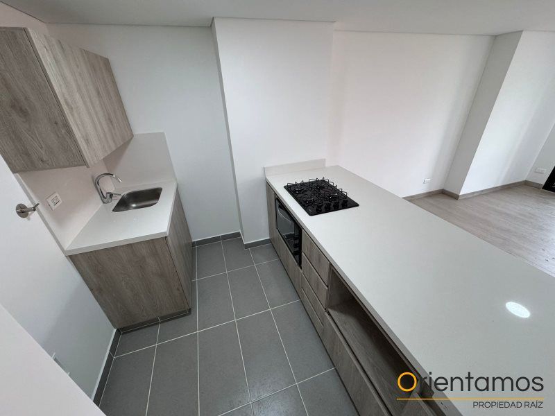 Apartamento en arriendo Antioquia Rionegro San Antonio 74 m2 Habitaciones 2 Baños 2 Garajes 1 Precio $2800000