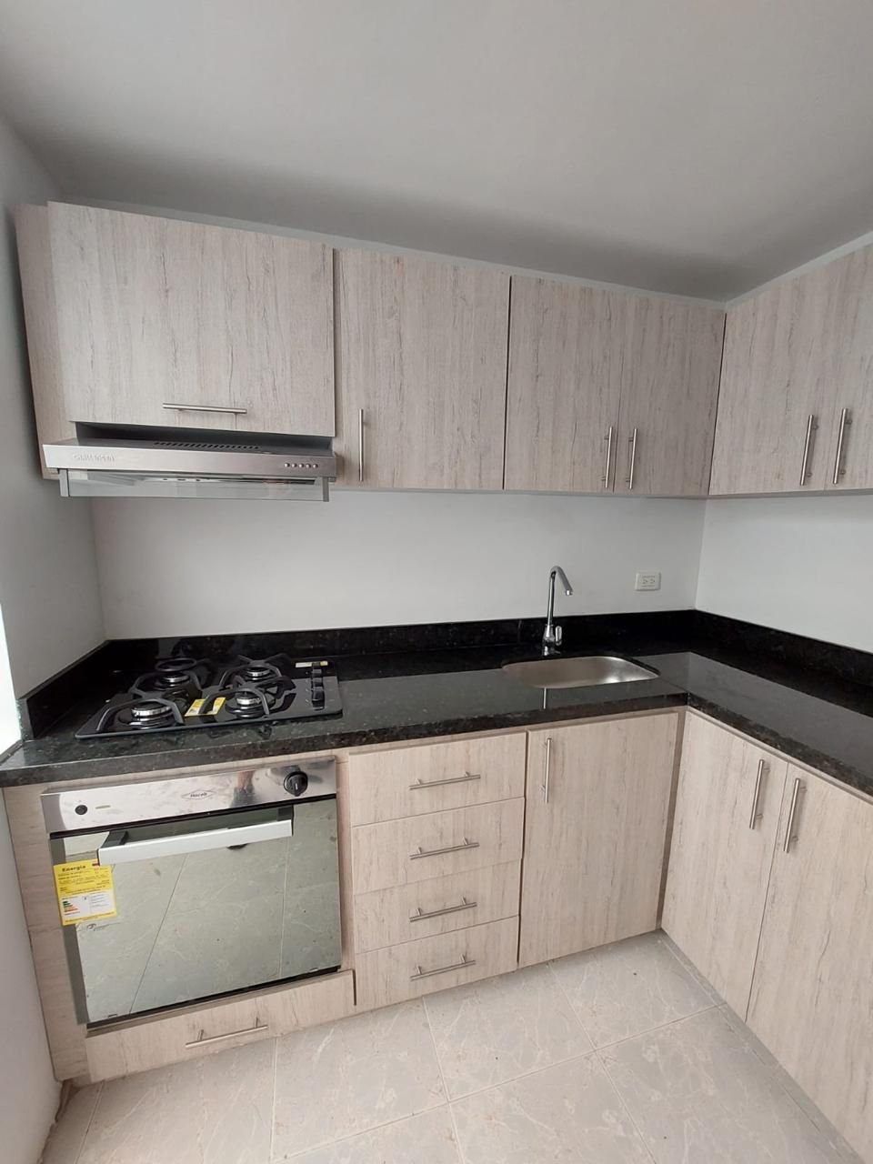 Casa en venta Valle Del Cauca Cali El Limonar 80 m2 Habitaciones 3 Baños 3 Garajes 1 Precio $350000000