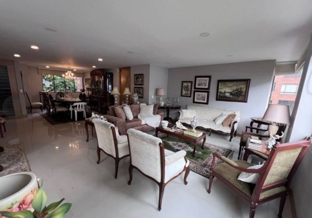 Apartamento en venta Antioquia Medellín La Florida 133 m2 Habitaciones 2 Baños 3 Garajes 2 Precio $900000000