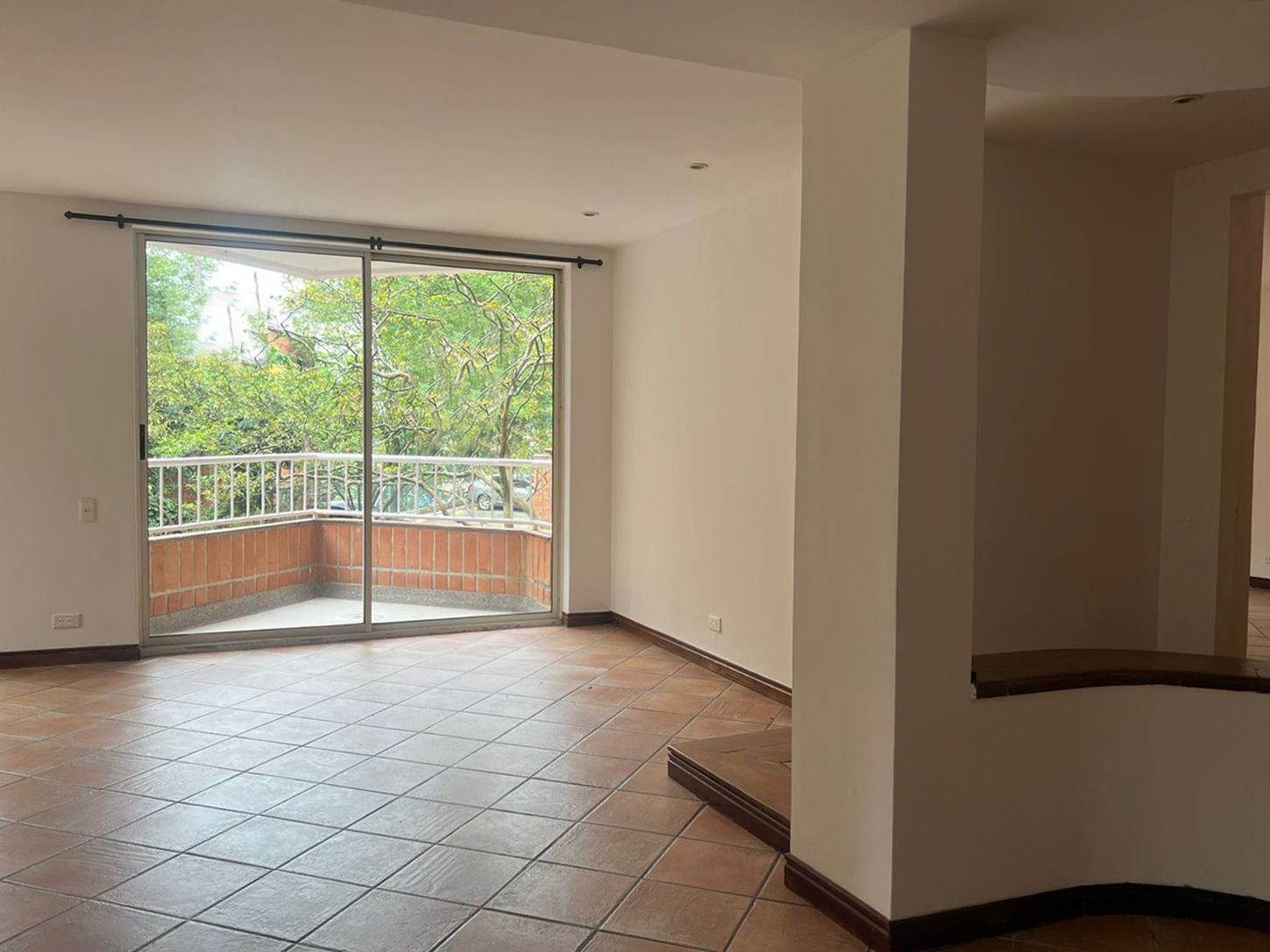 Apartamento en venta Antioquia Medellín San Lucas 78 m2 Habitaciones 1 Baños 2 Garajes 1 Precio $590000000