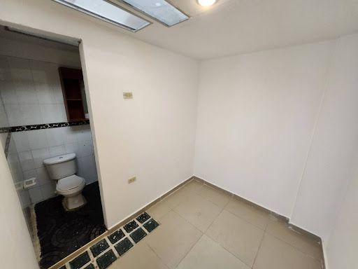 Apartaestudio en arriendo Cundinamarca Bogotá Sucre 20 m2 Habitaciones 1 Baños 1 Garajes 0 Precio $700000