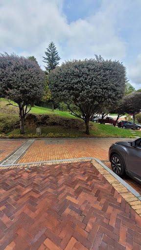 Apartaestudio en venta Cundinamarca Bogotá Casa Blanca Suba 161 m2 Habitaciones 3 Baños 4 Garajes 2 Precio $1000000000