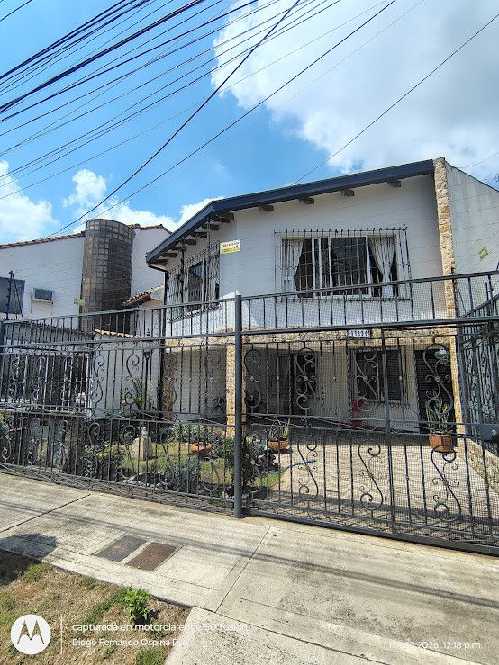 Casa en arriendo Valle Del Cauca Cali Nueva Tequendama 220 m2 Habitaciones 3 Baños 3 Garajes 3 Precio $3000000