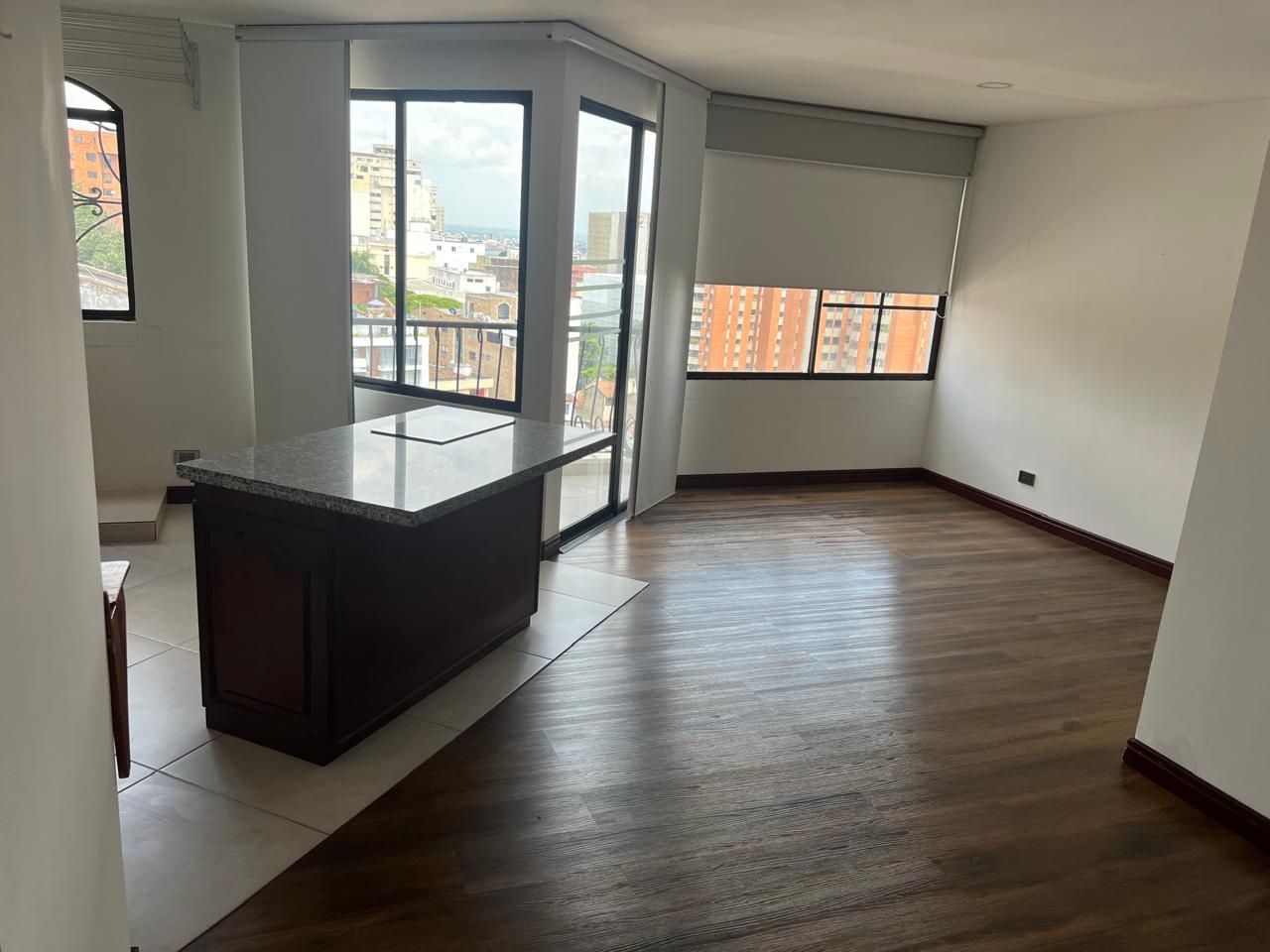 Apartamento en venta Valle Del Cauca Cali Juanambú 55 m2 Habitaciones 1 Baños 2 Garajes 1 Precio $360000000
