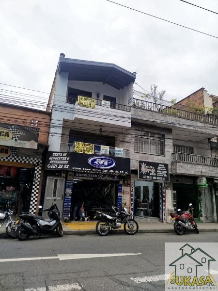 Casa en arriendo o venta Antioquia Itagüí Los Naranjos 198 m2 Habitaciones 5 Baños 3 Garajes 0 Precio venta $660000000 Precio arriendo $3600000