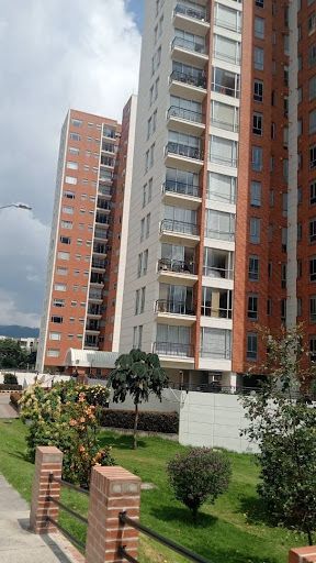 Apartamento en arriendo Cundinamarca Bogotá Parques De Lorena 96 m2 Habitaciones 3 Baños 2 Garajes 1 Precio $4200000