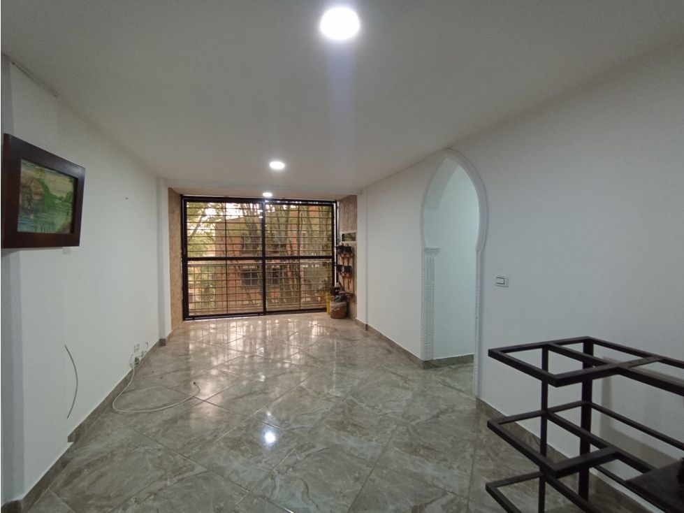 Apartamento en venta Antioquia Medellín La Cruz 79 m2 Habitaciones 3 Baños 2 Garajes 0 Precio $355000000