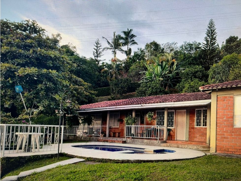 Casa Campestre en venta Caldas Manizales Manizales 125 m2 Habitaciones 3 Baños 3 Garajes 4 Precio $750000000