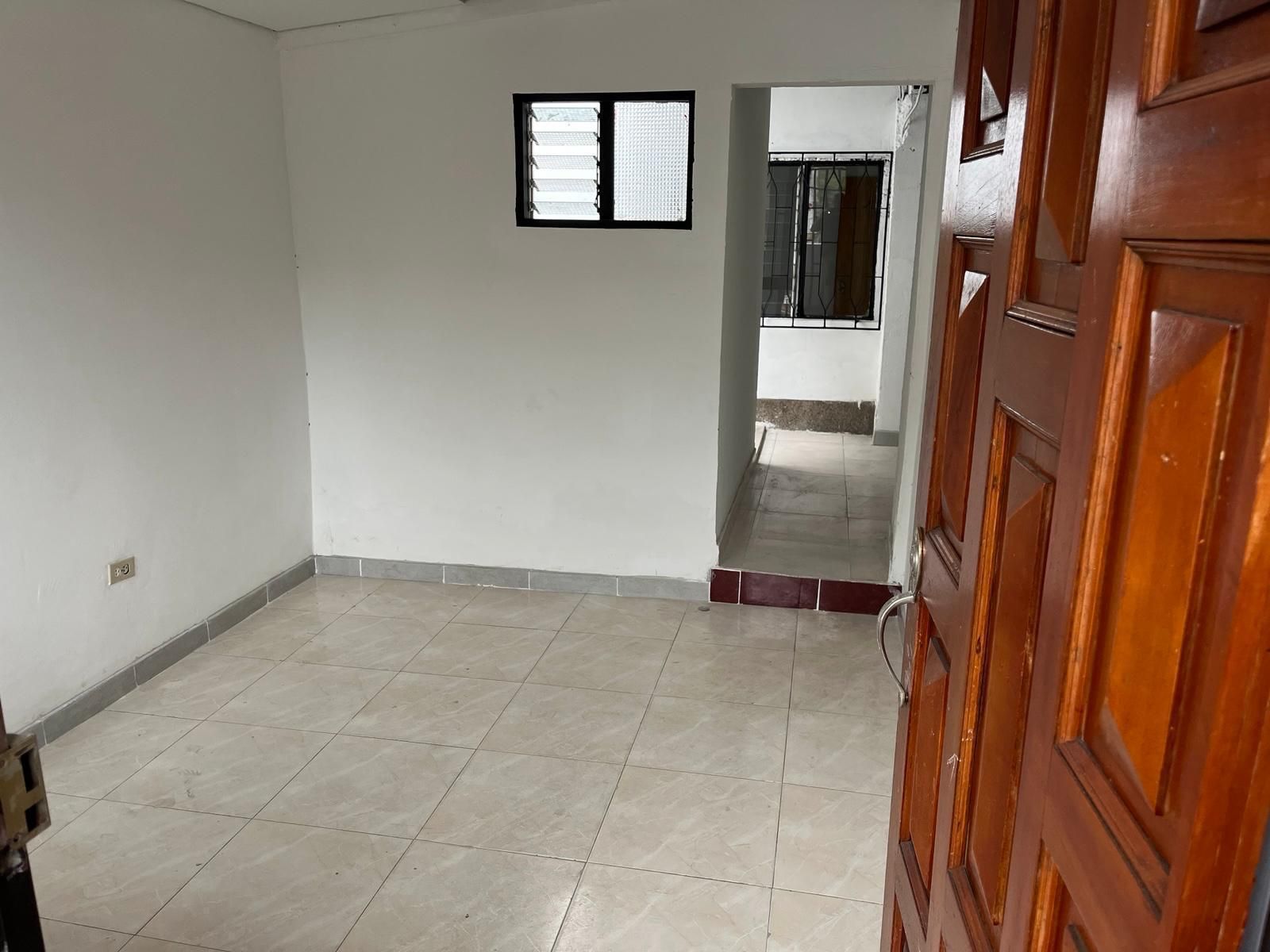 Casa en venta Antioquia La Estrella Caquetá 453 m2 Habitaciones 6 Baños 5 Garajes 2 Precio $936000000