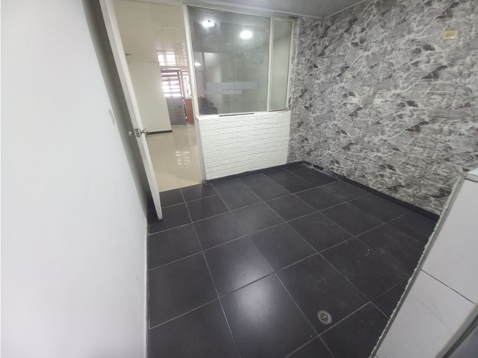 Apartaestudio en arriendo Cundinamarca Bogotá Plazuelas Del Virrey 31 m2 Habitaciones 1 Baños 1 Garajes 0 Precio $905000