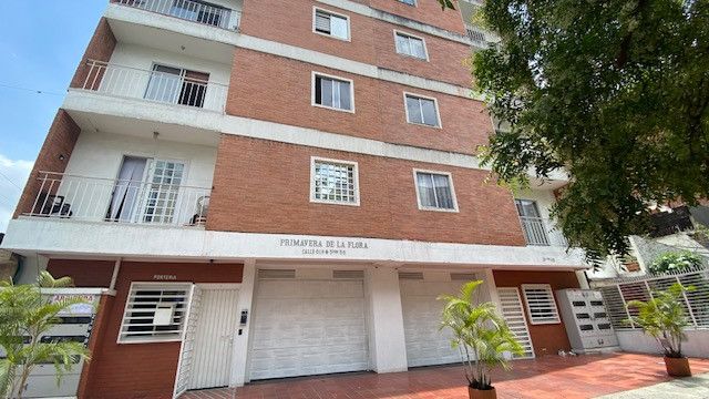 Apartaestudio en venta Valle Del Cauca Cali Urbanización La Flora 38 m2 Habitaciones 1 Baños 1 Garajes 0 Precio $160000000