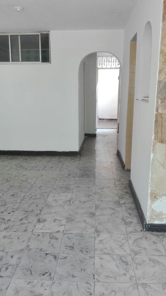 Apartamento en arriendo Valle Del Cauca Cali La Selva 56 m2 Habitaciones 2 Baños 1 Garajes 0 Precio $780000