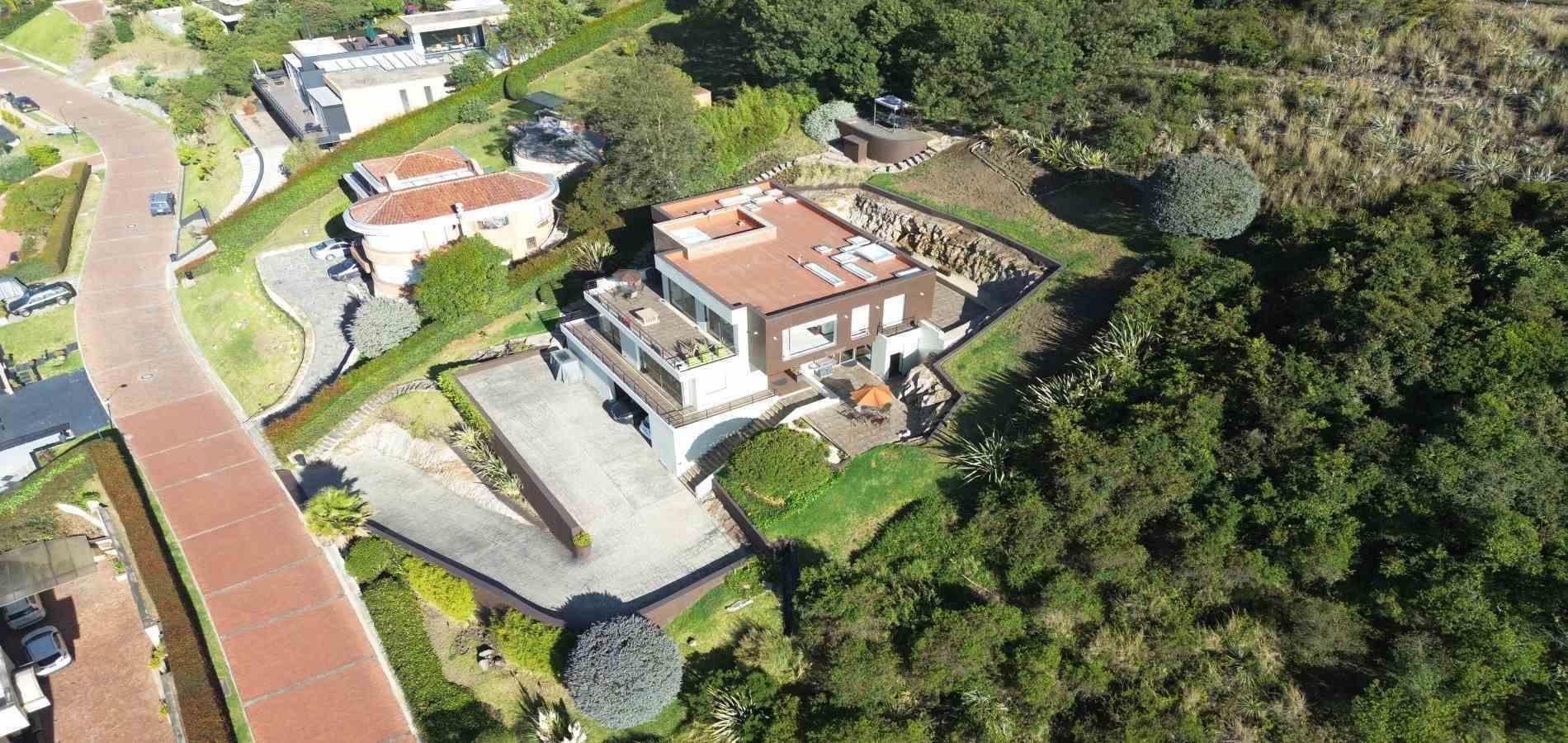 Casa en venta Cundinamarca Sopó Sopó 450 m2 Habitaciones 4 Baños 5 Garajes 4 Precio $3200000000