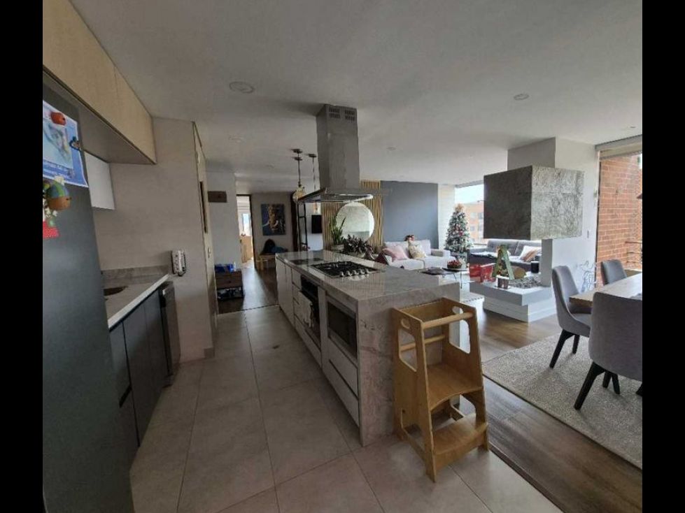 Apartamento en venta Cundinamarca Bogotá Santa Helena Et I 139 m2 Habitaciones 3 Baños 3 Garajes 3 Precio $948000000