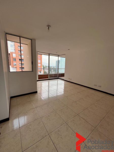 Apartamento en arriendo Antioquia Medellín Castropol 98 m2 Habitaciones 3 Baños 2 Garajes 2 Precio $4500000