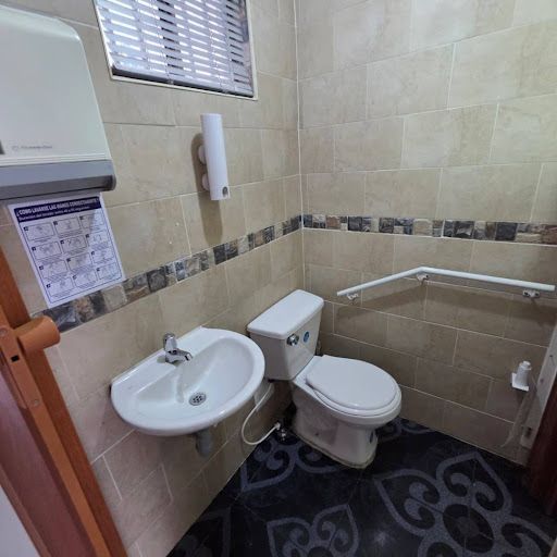 Local en arriendo Cundinamarca Bogotá Rionegro 42 m2 Habitaciones 0 Baños 1 Garajes 0 Precio $1500000