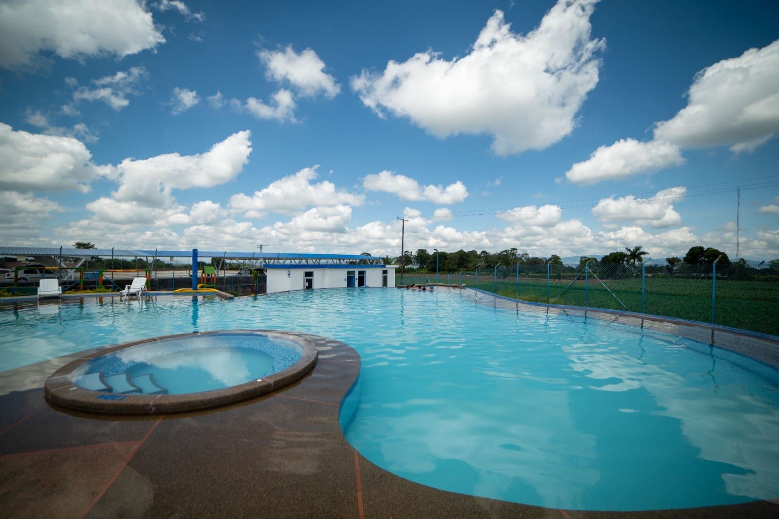 Apartamento en venta Quindío Montenegro Montenegro 48 m2 Habitaciones 2 Baños 1 Garajes 1 Precio $220000000