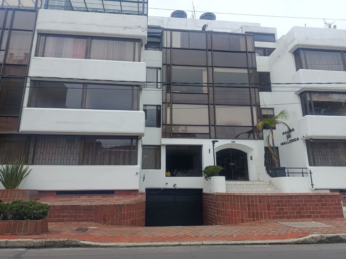 Apartamento en arriendo Cundinamarca Bogotá Santa Barbara Central 72 m2 Habitaciones 2 Baños 3 Garajes 2 Precio $3666700