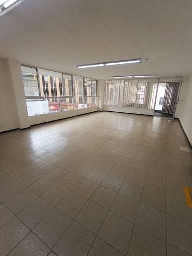 Local en arriendo Valle Del Cauca Cali San Pedro 182 m2 Habitaciones 0 Baños 1 Garajes 0 Precio $2500000