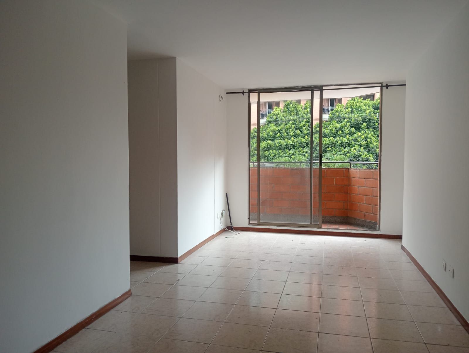 Apartamento en arriendo Antioquia Medellín Carlos E Restrepo 80 m2 Habitaciones 3 Baños 2 Garajes 1 Precio $3100000