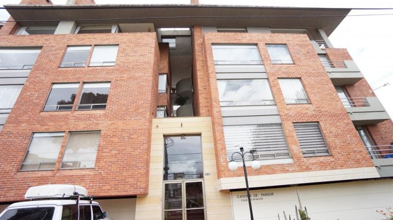 Apartaestudio en arriendo Cundinamarca Bogotá Los Cedritos 53 m2 Habitaciones 1 Baños 2 Garajes 1 Precio $2421700