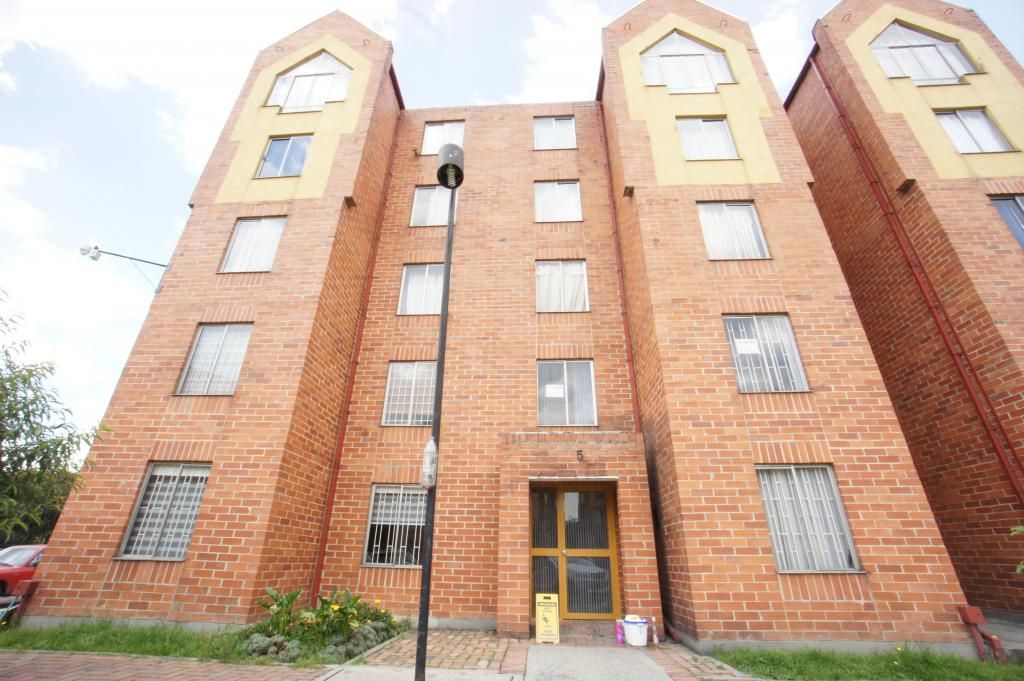 Apartamento en arriendo Cundinamarca Bogotá Ub Ciudadela Colsubsidio 48 m2 Habitaciones 3 Baños 1 Garajes 1 Precio $1830000