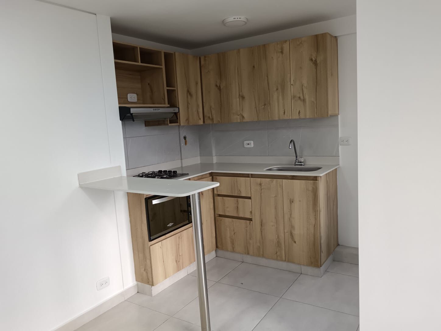 Apartamento en arriendo Antioquia Medellín Naranjitos 48 m2 Habitaciones 2 Baños 1 Garajes 0 Precio $1600000