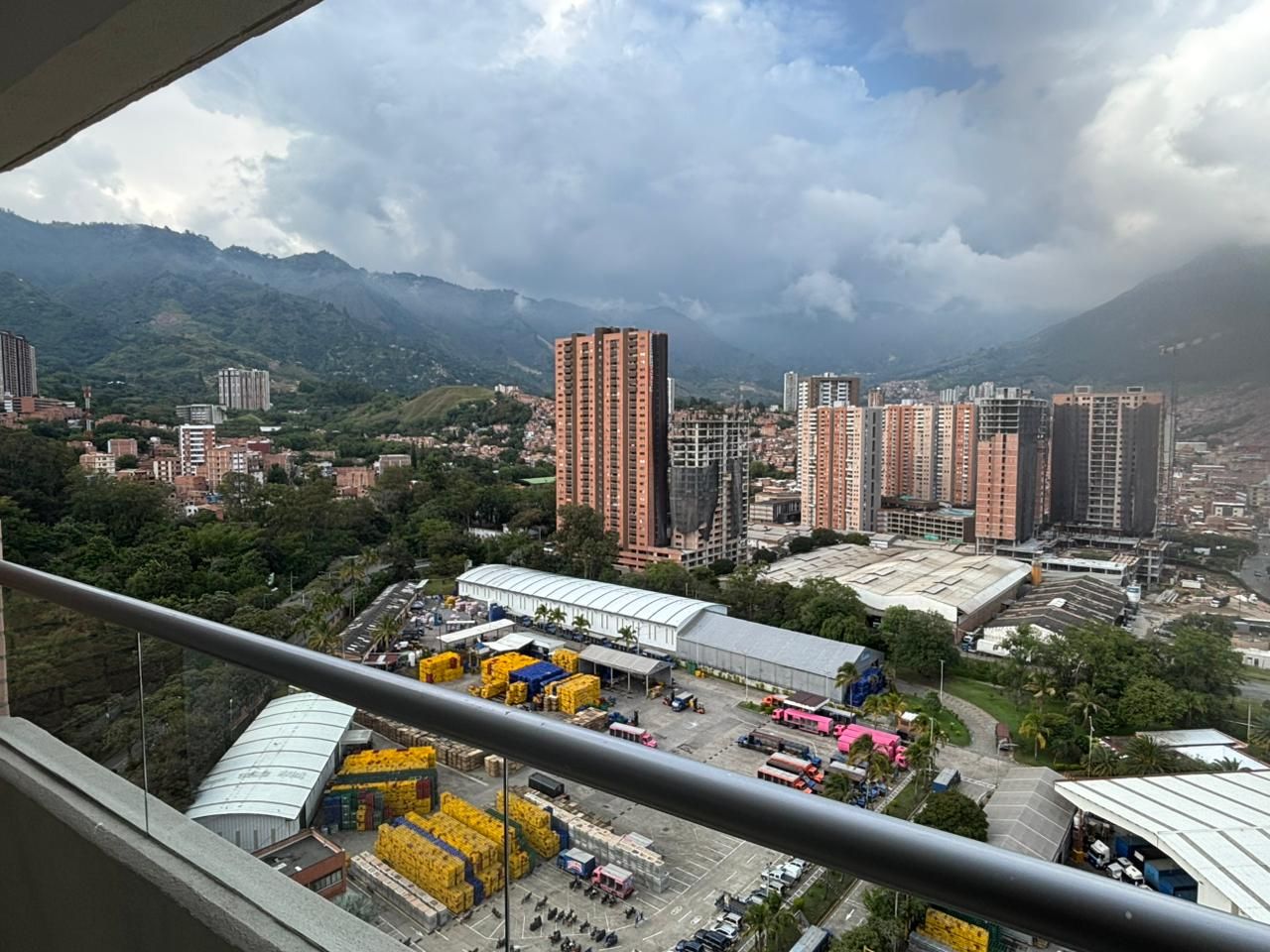 Apartamento en arriendo Antioquia Bello San José Obrero 64 m2 Habitaciones 2 Baños 2 Garajes 1 Precio $3050000