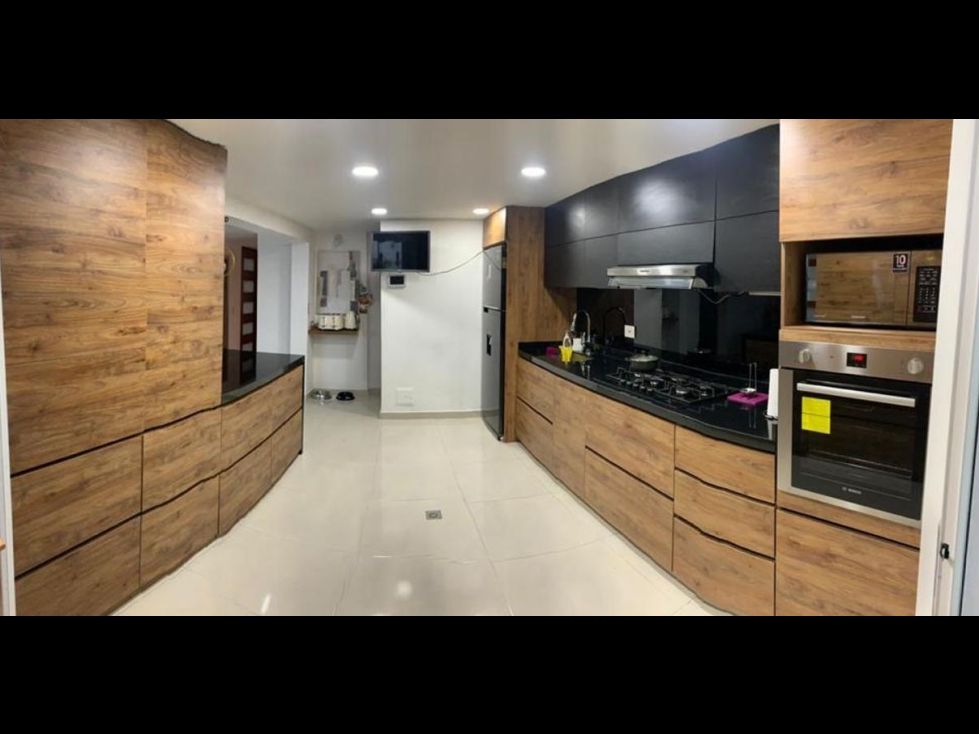 Casa en venta Cundinamarca Bogotá Balcares 275 m2 Habitaciones 4 Baños 5 Garajes 1 Precio $1580000000