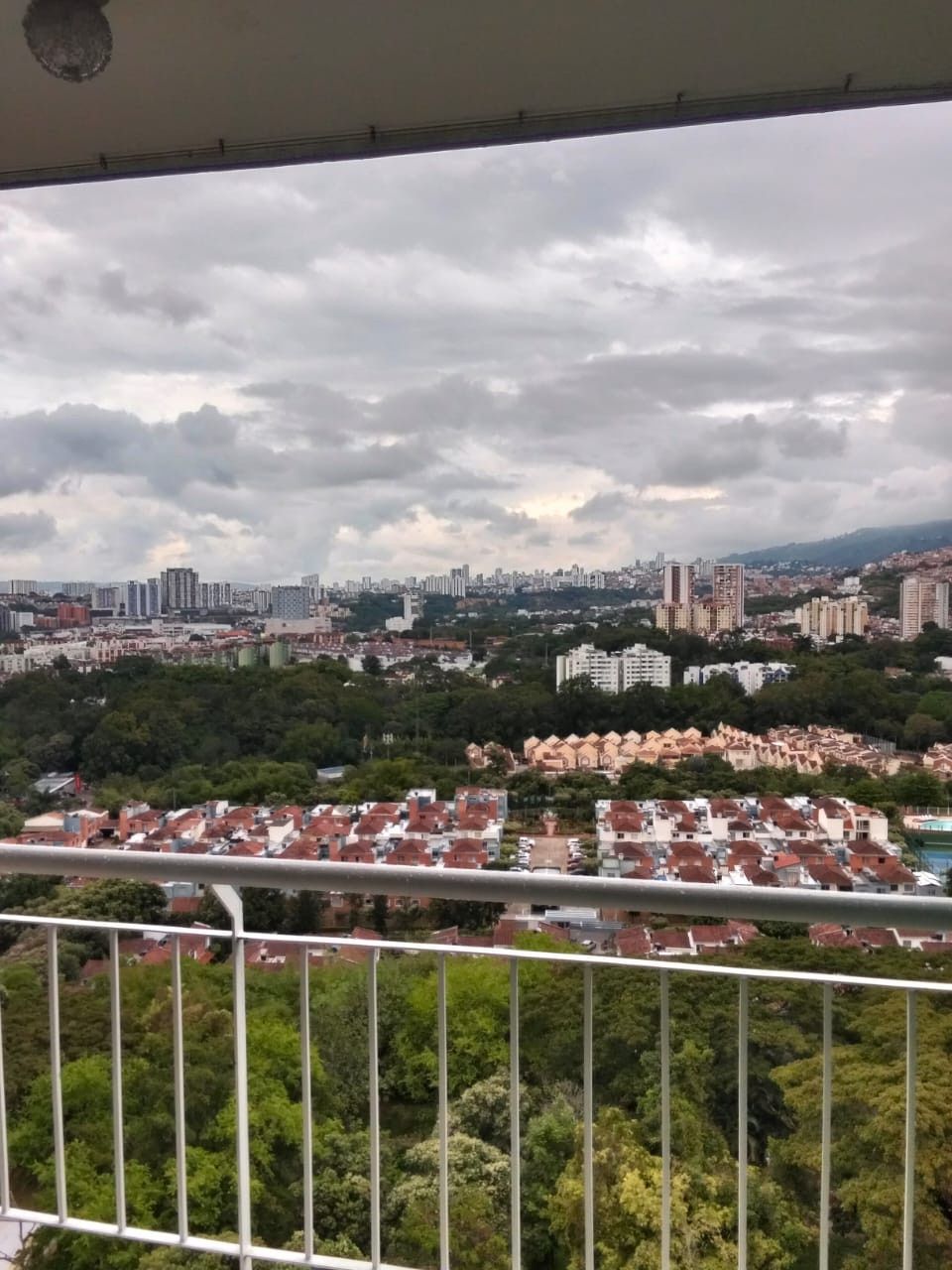 Apartamento en venta Santander Floridablanca Ub Piñar De Versalles 74 m2 Habitaciones 3 Baños 2 Garajes 1 Precio $350000000