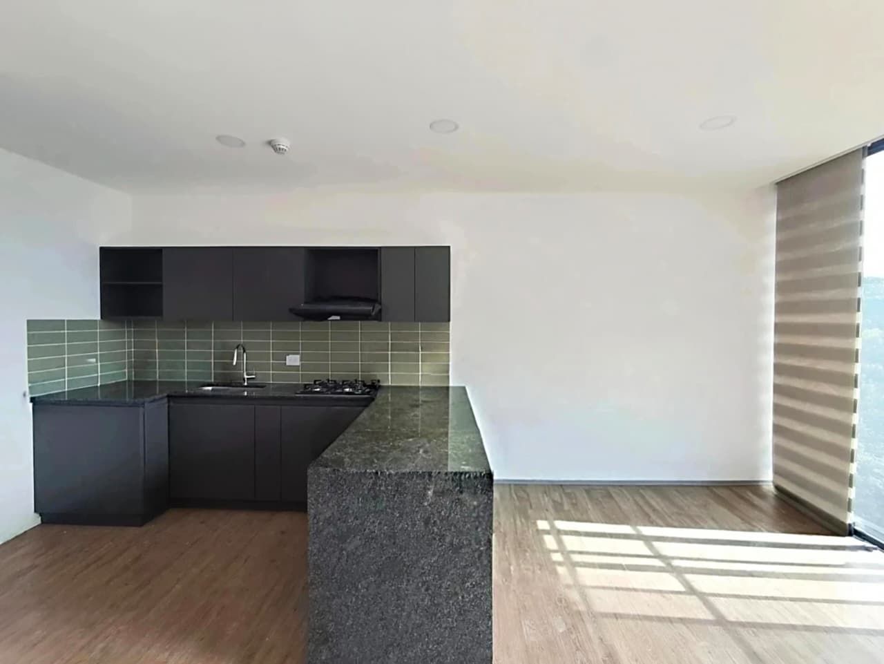 Apartamento en arriendo Risaralda Pereira Pereira 105 m2 Habitaciones 3 Baños 3 Garajes 2 Precio $4000000