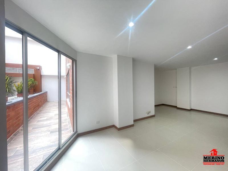 Apartamento en venta Antioquia La Ceja Centro 82 m2 Habitaciones 3 Baños 2 Garajes 1 Precio $400000000