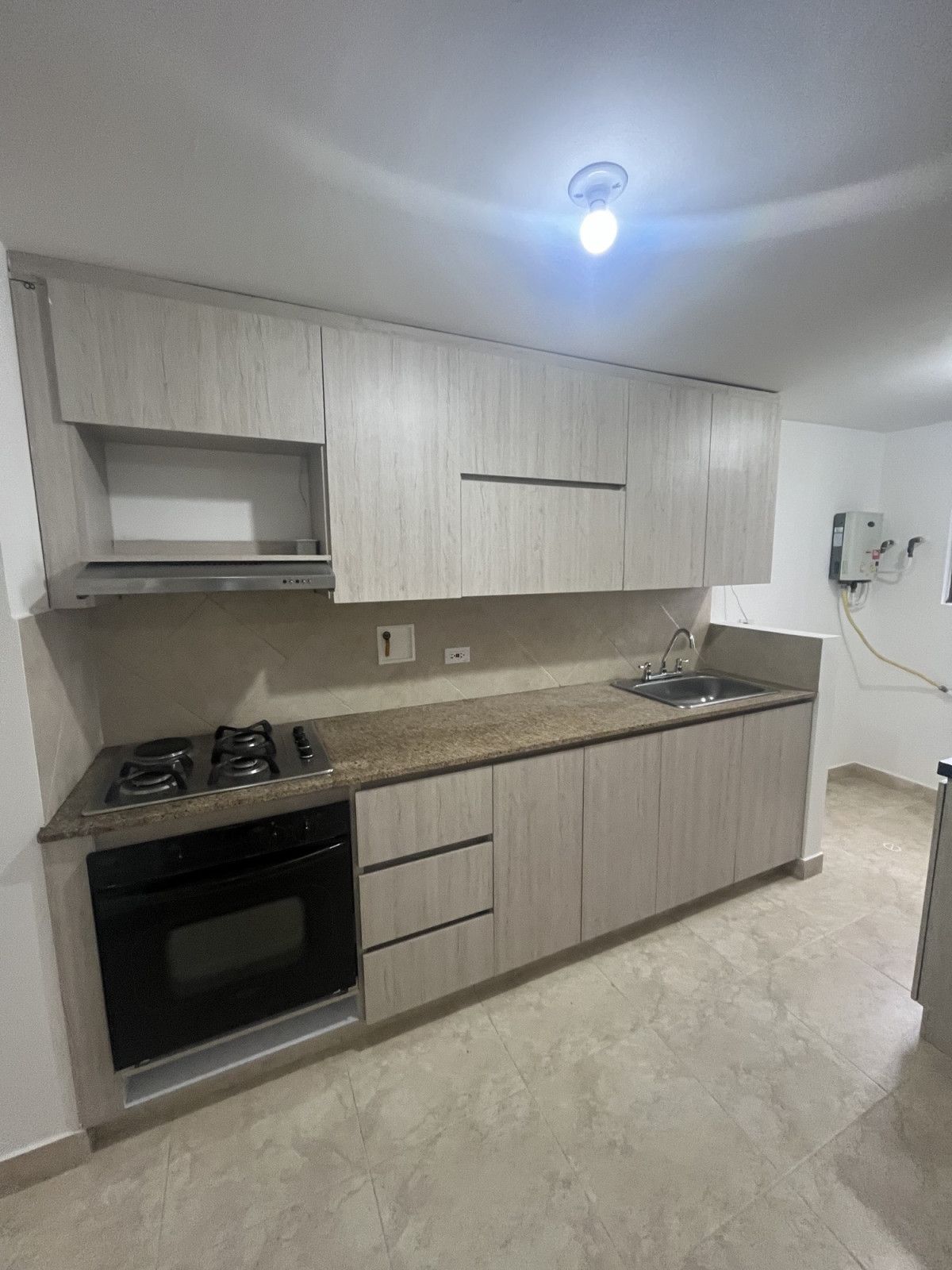 Apartamento en arriendo Antioquia Envigado La Pradera 75 m2 Habitaciones 2 Baños 2 Garajes 1 Precio $3400010