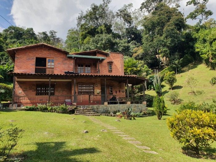 Finca en venta Antioquia Amagá Amagá 228 m2 Habitaciones 4 Baños 4 Garajes 10 Precio $780000000