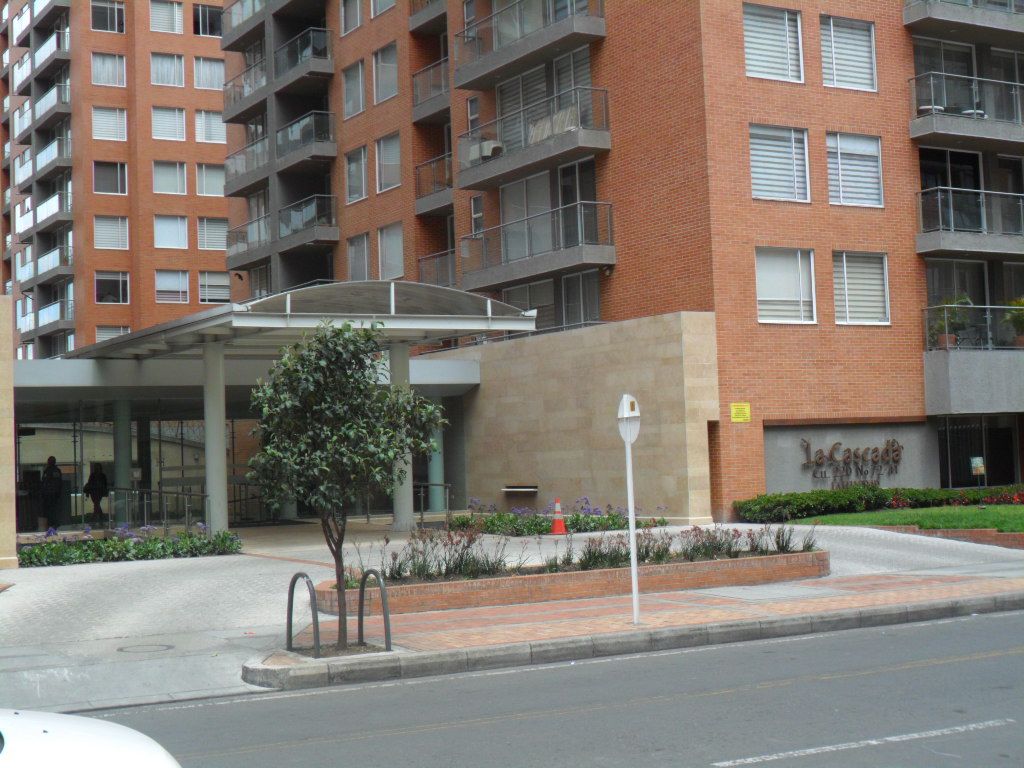 Apartamento en venta Cundinamarca Bogotá La Esperanza 102 m2 Habitaciones 3 Baños 3 Garajes 2 Precio $870000000