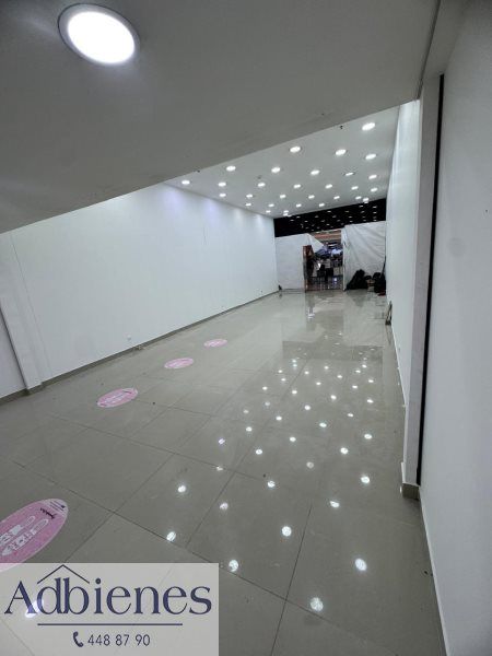 Local en arriendo Antioquia Medellín Miraflores 71 m2 Habitaciones 0 Baños 1 Garajes 0 Precio $13708000