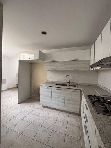 Apartamento en venta Risaralda Pereira Sector Lago Uribe 120 m2 Habitaciones 3 Baños 3 Garajes 1 Precio $420000000