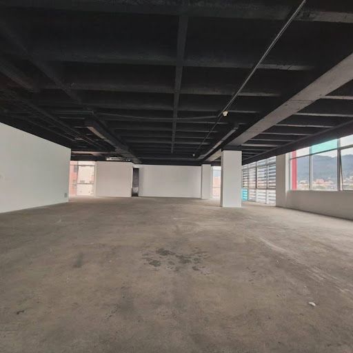 Oficina en venta Cundinamarca Bogotá Chico Norte Et Ii 261 m2 Habitaciones 0 Baños 0 Garajes 6 Precio $2360000000
