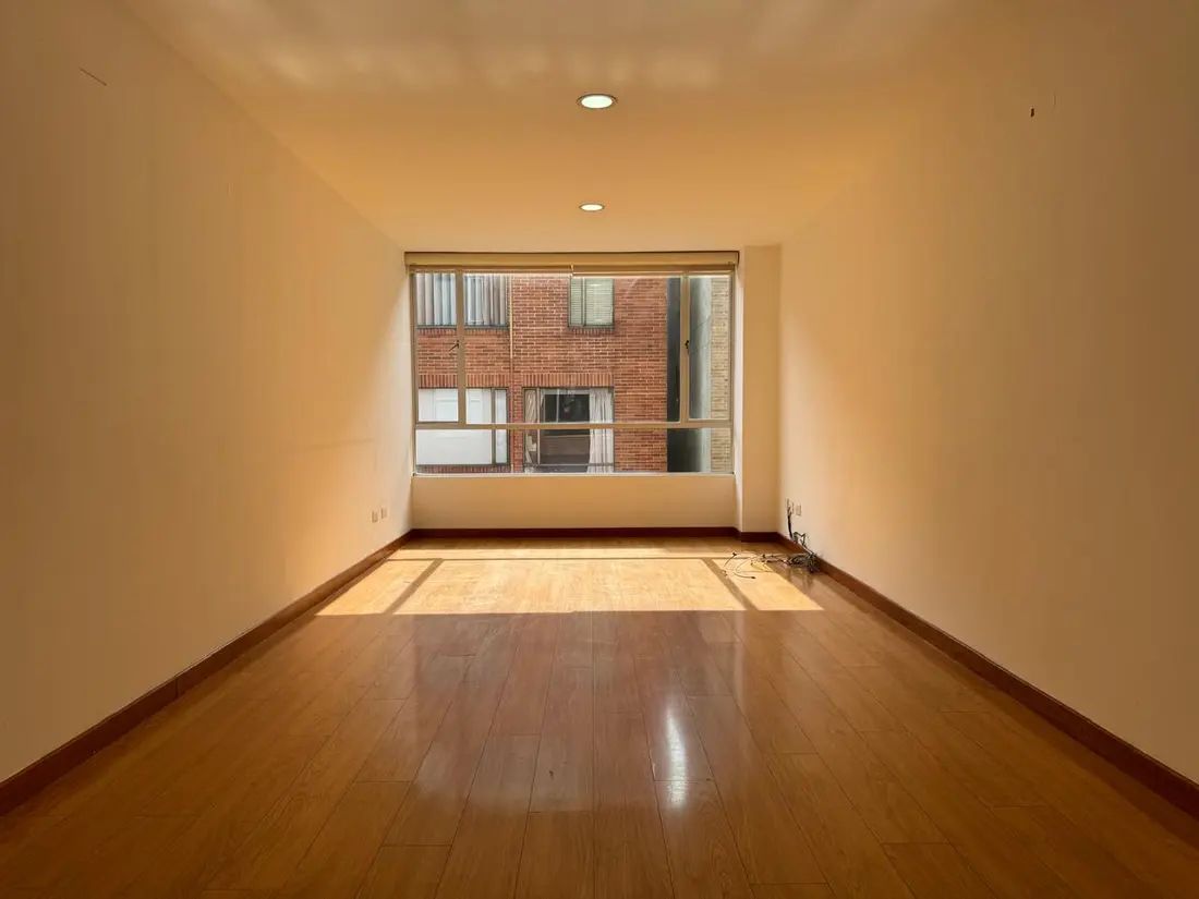 Apartamento en venta Cundinamarca Bogotá El Batan - Edif Batan 88 m2 Habitaciones 2 Baños 2 Garajes 4 Precio $357000000