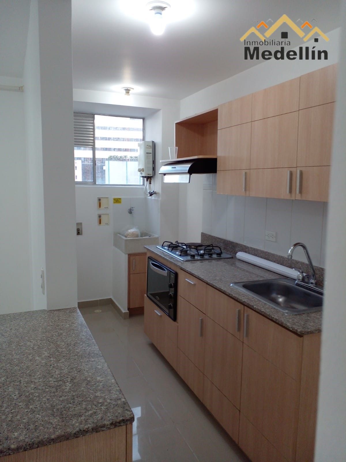 Apartamento en venta Antioquia Sabaneta Virgen Del Carmen 51 m2 Habitaciones 3 Baños 2 Garajes 1 Precio $420000000