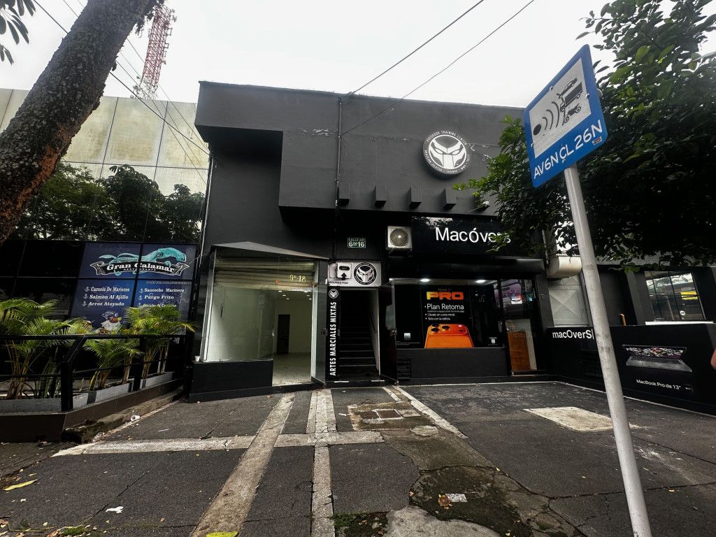 Oficina en arriendo Valle Del Cauca Cali San Vicente 35 m2 Habitaciones 0 Baños 1 Garajes 0 Precio $1500000