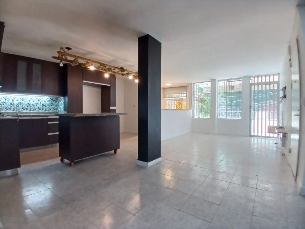 Apartamento en arriendo Antioquia Envigado Pontevedra 120 m2 Habitaciones 3 Baños 2 Garajes 0 Precio $3500000