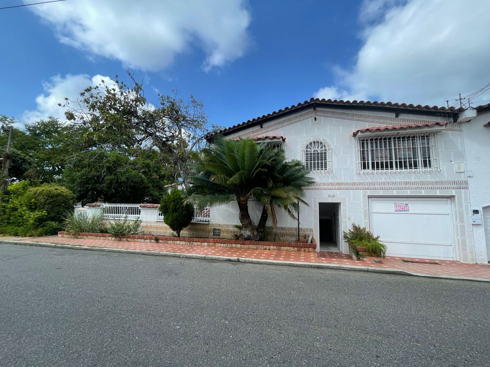 Casa en arriendo Santander Bucaramanga Los Pinos 160 m2 Habitaciones 3 Baños 4 Garajes 1 Precio $3500000