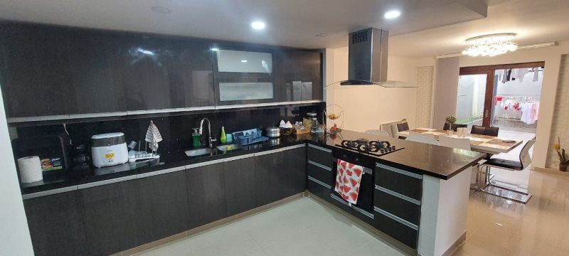 Casa en venta Antioquia Medellín Alejandria 400 m2 Habitaciones 4 Baños 4 Garajes 2 Precio $1600000000