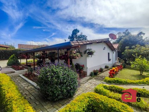 Casa Campestre en venta Antioquia El Carmen De Viboral El Carmen De Viboral 2500 m2 Habitaciones 5 Baños 3 Garajes 2 Precio $1290000000