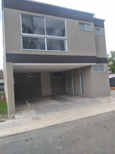 Casa en venta Antioquia Rionegro Gualanday 168 m2 Habitaciones 4 Baños 5 Garajes 2 Precio $1200000000